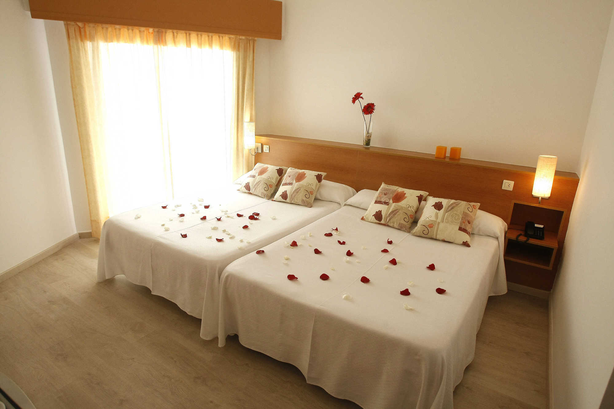Hotel Alone Cala de Finestrat Exterior photo